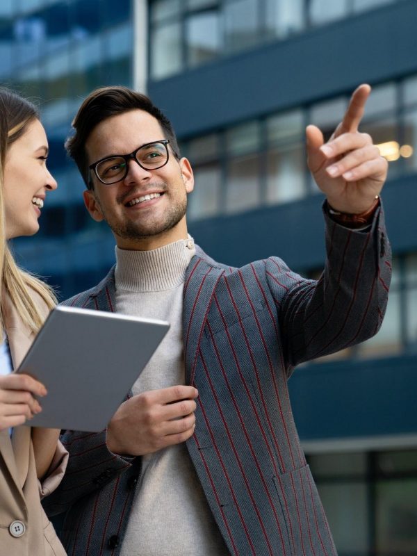 successful-business-colleagues-people-working-together-on-digital-devices.jpg